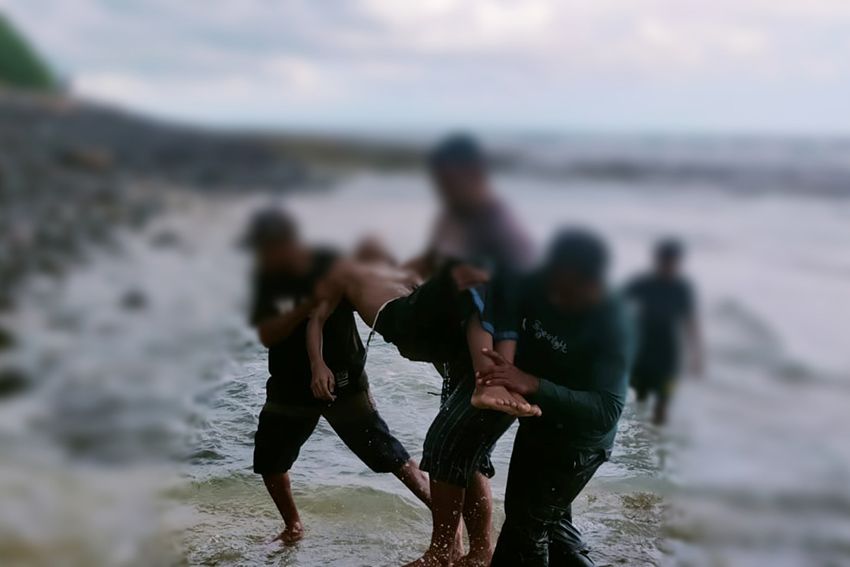 3 Pelajar Tergulung Ombak Ganas Pantai Karanghawu Sukabumi, 1 Tewas