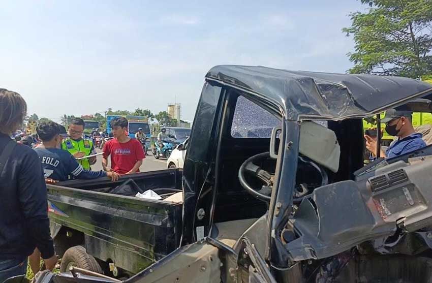 3 Kendaraan Terlibat Kecelakaan di Cianjur, Sopir Pikap Terjepit