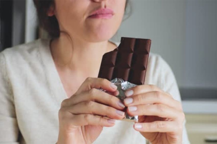 Apakah Makan Cokelat Pantangan buat Penderita Asam Urat?