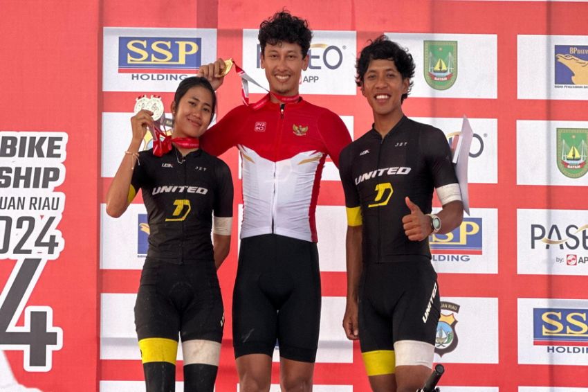 Bravo! Tim United Bike Kencana Raih Juara di Kejurnas Balap Sepeda 2024