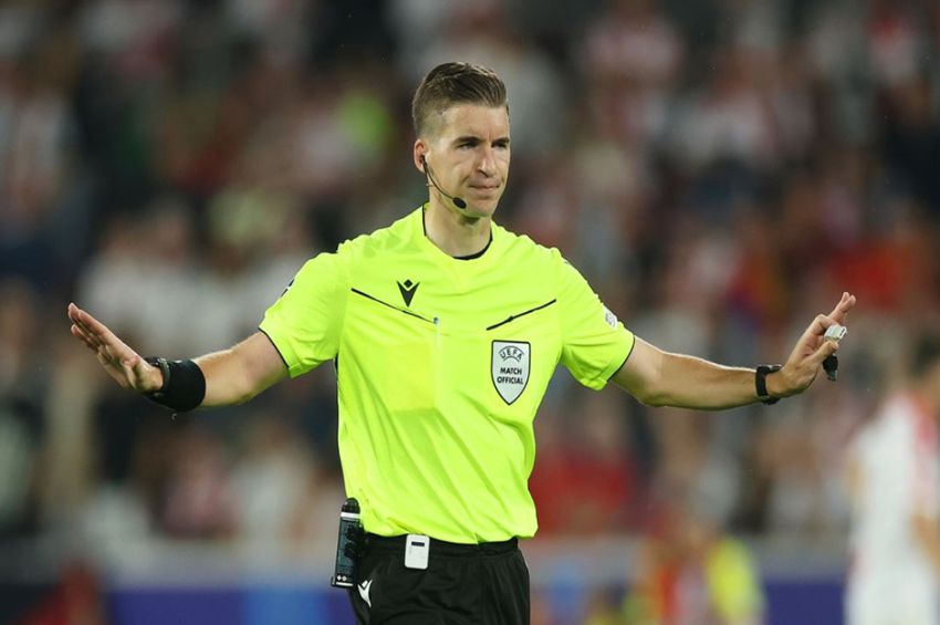 Profil Francois Letexier, Wasit Termuda Pimpin Laga Final Euro 2024