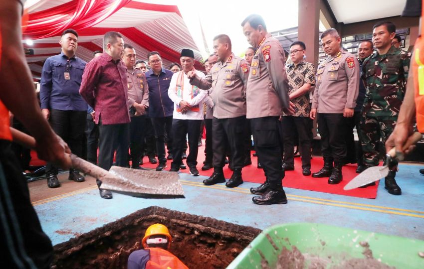 Polsek Menteng Direvonasi, Kapolda Metro Jaya Minta Anggotanya Lebih Dekat dengan Masyarakat