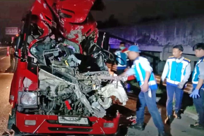 Kronologi Kecelakaan Mobil Rombongan Guru SD yang Tewaskan 6 Orang di Tol Solo-Semarang