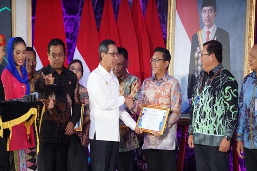 Bantu Pemprov Jakarta Kurangi Stunting, UT Raih DKJ Awards 2024