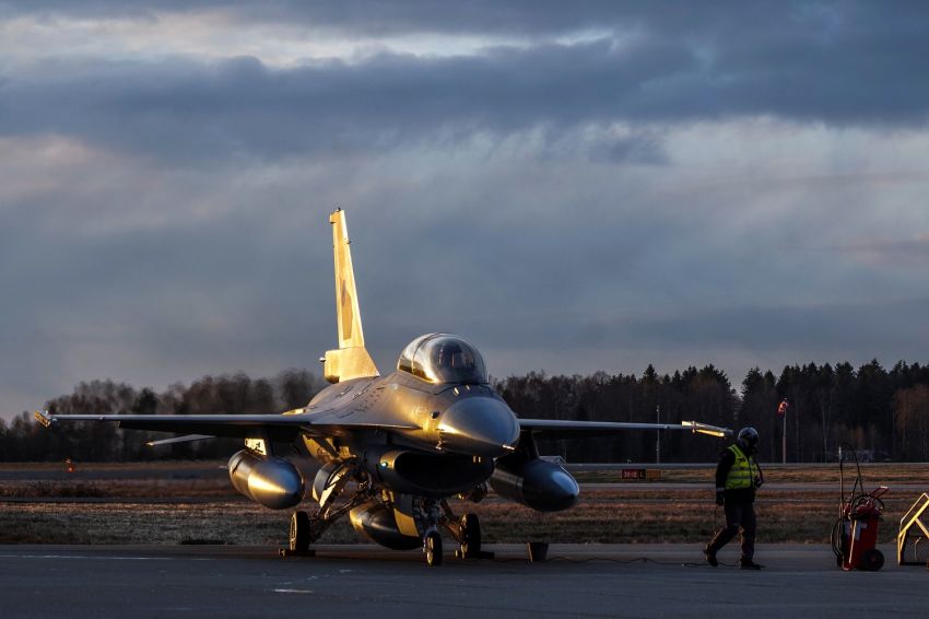 Perusahaan Rusia Tawarkan Hadiah untuk F-16 Pertama yang Berhasil Ditembak Jatuh
