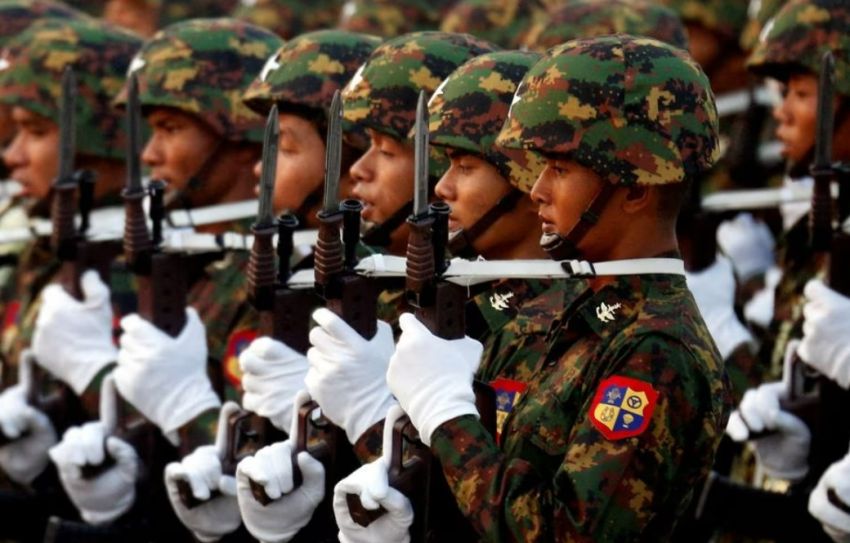Junta Myanmar Gunakan Bank Thailand untuk Membeli Senjata