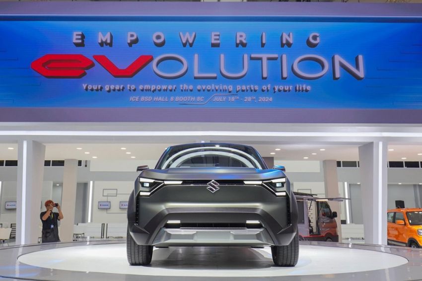 Siap Luncurkan Mobil Ramah Lingkungan, Suzuki Kenalkan Konsep Mobil SUV Listrik eVX di GIIAS 2024