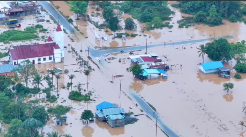 Banjir Terjang 2 Desa di Halmahera Tengah, Akses Jalan Tertutup