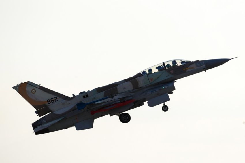 Israel Gunakan Wilayah Udara Arab Saudi untuk Serang Yaman
