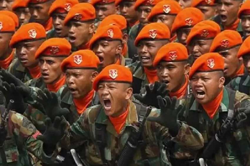 Kebal Peluru, Prajurit Kopasgat TNI AU Selamatkan Temannya dalam Operasi Mandala