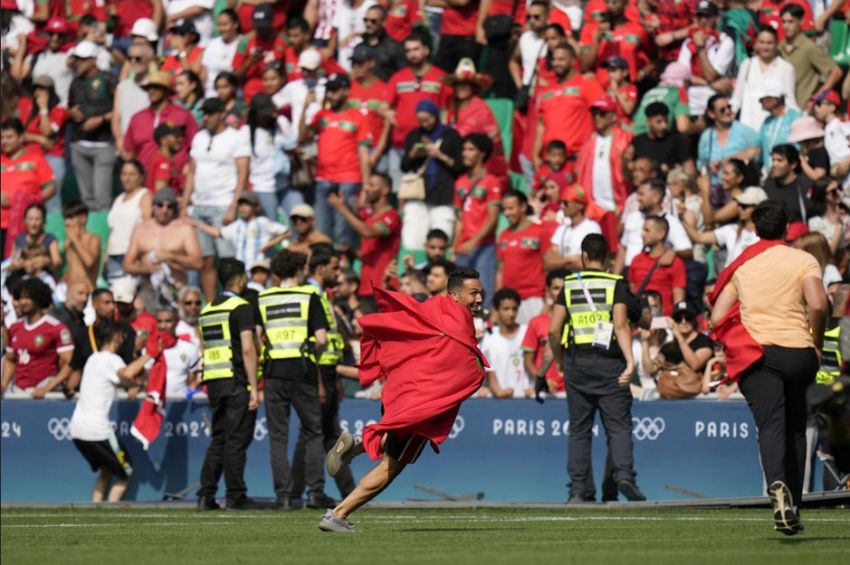 Drama Argentina vs Maroko: Gol Dianulir, Fans Serbu Lapangan dan Kekesalan Lionel Messi
