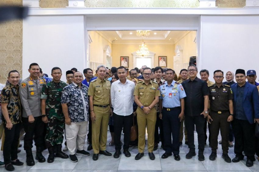 Pj Gubernur Jabar Beri Sinyal DPRD Kota Bogor Ajukan Kembali Raperda Pinjol