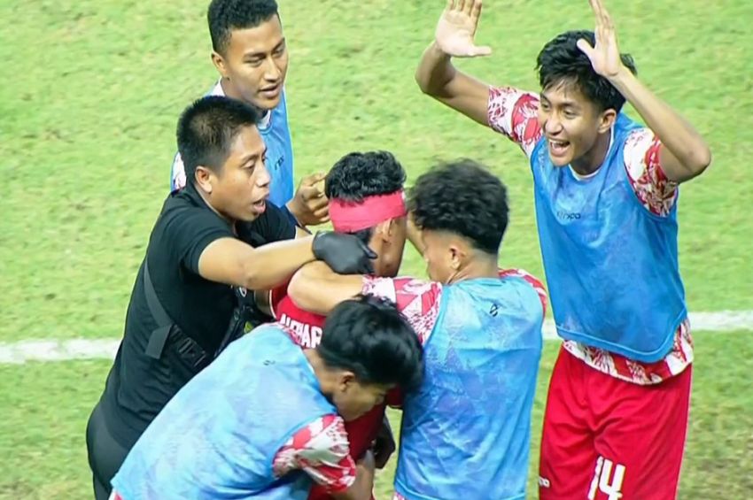 Perban Merah Putih Buffon Bawa Hoki untuk Timnas Indonesia U-19