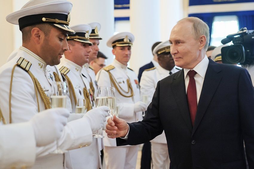 Vladimir Putin: Rudal AS di Jerman Bisa Bawa Nuklir 10 Menit ke Rusia