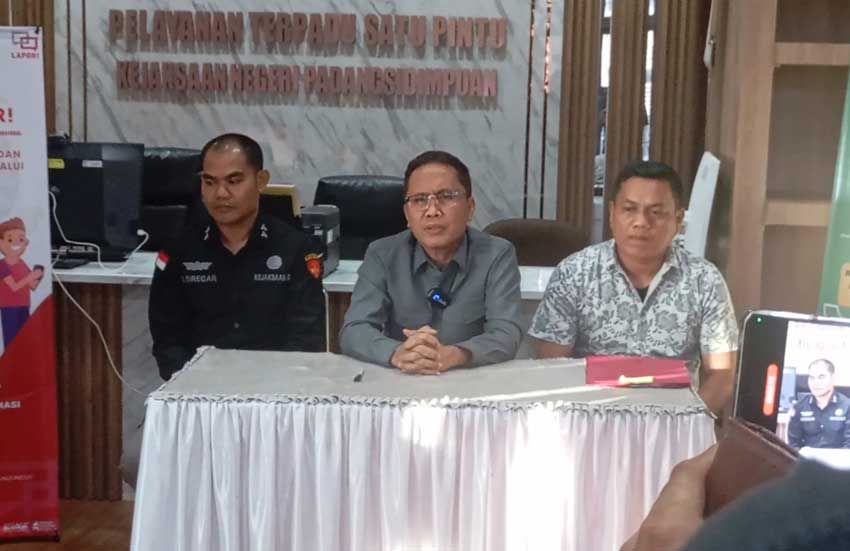Kadis PMD Padangsidimpuan Tersangka Dugaan Korupsi ADD 2023, Kejari Terbitkan DPO
