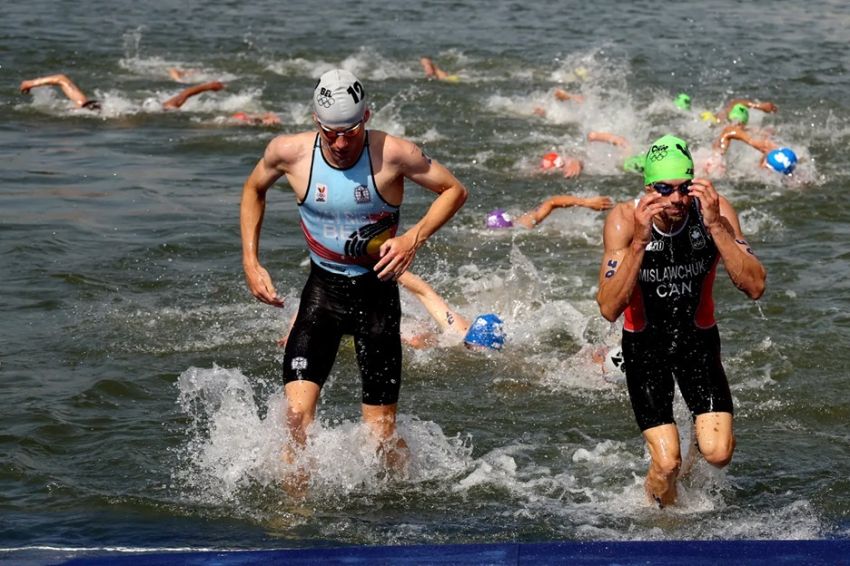 Atlet Triatlon Olimpiade Paris 2024 Muntah setelah Berenang di Sungai Seine yang Penuh Bakteri