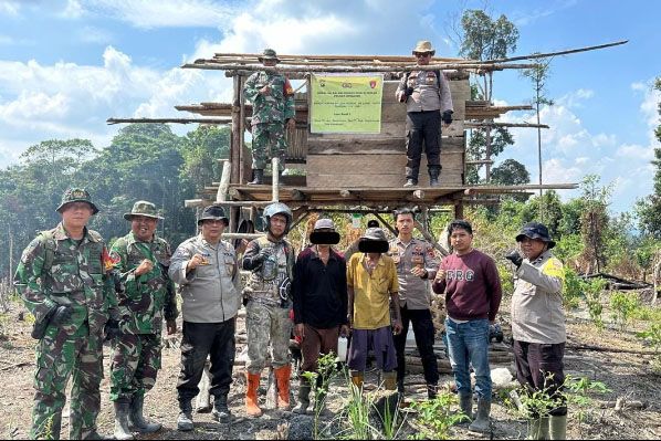 Satgas Karhutla Jambi Ciduk Pelaku Pembakar 2 Hektare Lahan di Tanjab