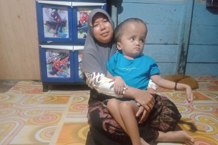 Nestapa Anak Kedua Susi Susanti hanya Bisa Terbaring Menderita Hidrosefalus