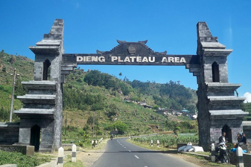 7 Tempat Wisata di Dieng yang Wajib Dikunjungi, Nomor 3 Muncul Fenomena Embun Es