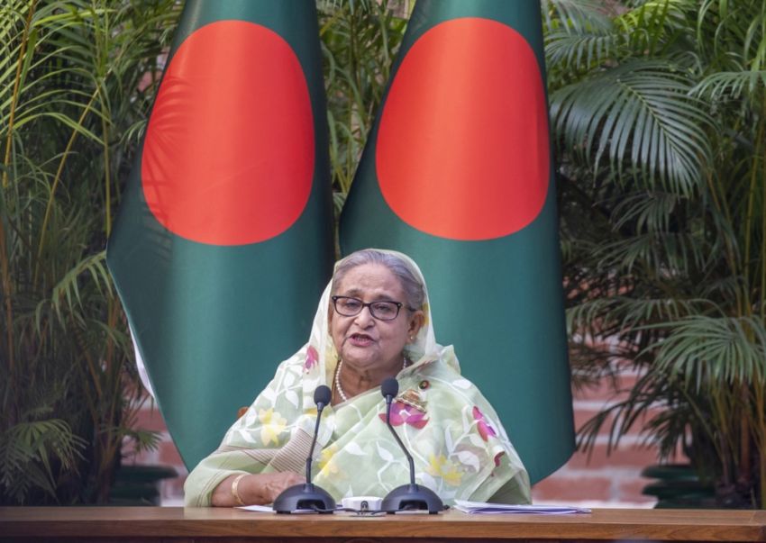 PM Bangladesh Sheikh Hasina Mengundurkan Diri dan Kabur ke India