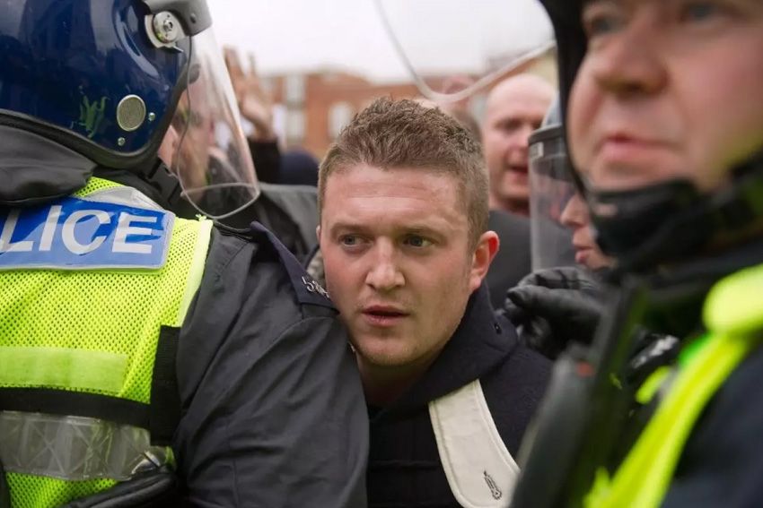 Profil Tommy Robinson, Biang Kerok Kerusuhan Anti-Muslim di Inggris