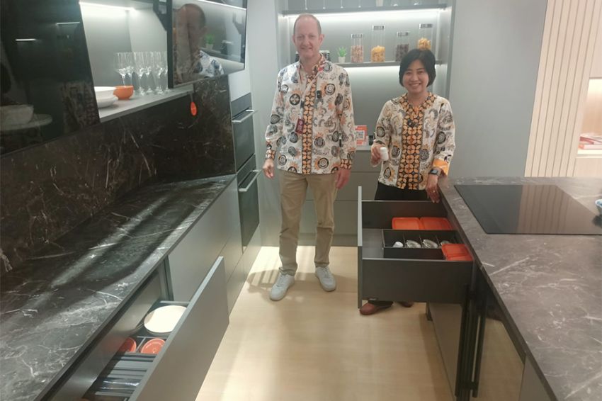 Hadir di IndoBuildTech Expo 2024, Blum Indonesia dan Lexica Perkenalkan Furniture Fittings Terbaru