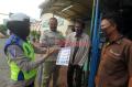Subdit Kamsel Dit Lantas PMJ Sosialisasi Penggunaan Masker di Terminal Blok M