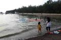 Berburu Eksotisme Senja di Pantai Marina Semarang
