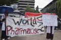 Mahasiswa Semarang Gelar Aksi Peringati Hari Farmasi Sedunia