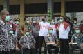 Mensos Serahkan Bansos Kemensos kepada Penghuni Balai Rehabilitasi Sosial Korban Penyalahgunaan NAFZA
