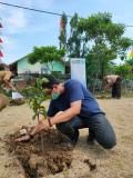 Hari Pohon Sedunia, MNC Peduli Ajak Warga Desa Pantai Bakti Tanam Pohon