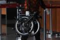Kasus Korupsi Bansos, KPK Gelar Rekonstruksi Penyerahan Sepeda Bromptom