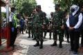 Panglima TNI Tinjau Pelaksanaan PPKM Mikro di Surabaya