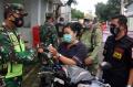 Petugas Gabungan Gelar Operasi Yustisi dalam Rangka PPKM Mikro di Semarang