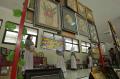 Siswa SMPN 1 Semarang Ciptakan Rekor 1001 Lukisan dari Limbah Kulit Bawang Putih
