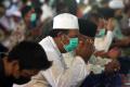 Ribuan Jamaah Ikuti Salat Jumat Minggu Pertama Ramadan di Masjid Al-Akbar Surabaya