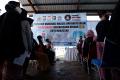 Vaksinasi Covid-19 di Tempat Pelelangan Ikan Paotere Makassar