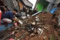 Rumah Roboh Akibat Angin Kencang dan Hujan Lebat di Banten