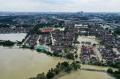 Penampakan Banjir Parah yang Merendam Apartemen dan Rumah di Selangor Malaysia