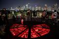 Skywalk Senayan Park Sajikan Pemandangan Lanskap Kota Jakarta