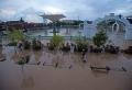Masjid Agung Kesultanan Banten Terendam Banjir
