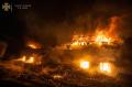 Rusia Ngamuk, Gedung Pertokoan di Kiev Porak-poranda Hangus Terbakar