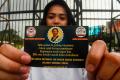 Aksi Aliansi Mahasiswa Lingkar Nusantara Bagi-bagi Takjil