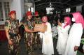 Cartenz Tactical Bersama Danjen Kopassus Bagikan Ribuan Paket Sembako