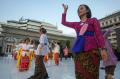 Ratusan Perempuan dari Berbagai Profesi Ikuti Parade Kebaya di Balai Kota Semarang