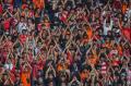 Potret Antusiasme The Jack Mania Dukung Persija di Stadion Patriot Candrabhaga