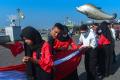 Pelajar dan Mahasiswa Bentangkan Bendera Merah Putih Berukuran Raksasa di BKB Palembang