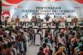 Presiden Serahkan 3.000 Sertifikat Tanah untuk Rakyat Jawa Timur