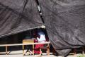 Gedung Sekolah Rusak Sejak Januari 2021, Siswa Mamuju Belajar di Tenda Darurat