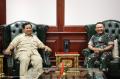 Momen Hangat Prabowo dan KSAD Bahas Pertahanan Teritorial